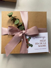 Cargar imagen en el visor de la galería, Catálogo Día de la Madre (por cotización)
