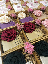 Cargar imagen en el visor de la galería, Catálogo Día de la Madre (por cotización)