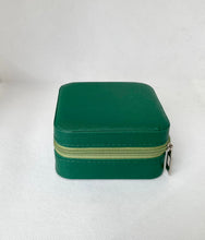 Cargar imagen en el visor de la galería, Mini Joyero de Viaje Personalizado