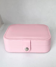 Cargar imagen en el visor de la galería, Joyero de Viaje Personalizado