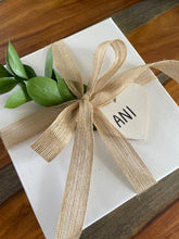 Cargar imagen en el visor de la galería, Catálogo Día de la Madre (por cotización)